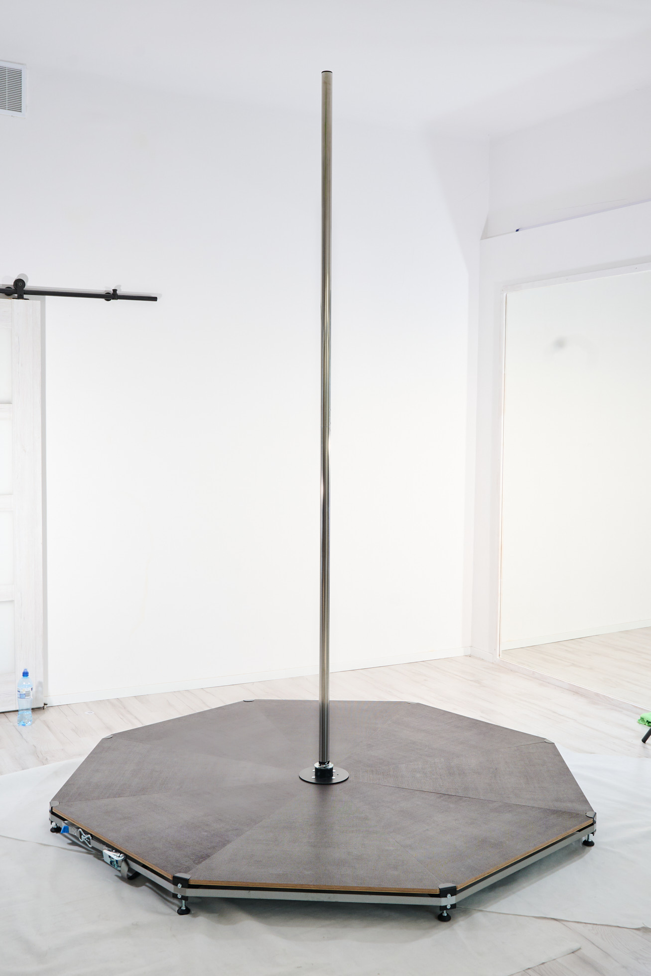 Get your portable dance pole from mPole